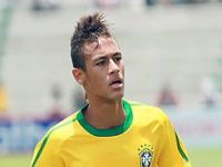 Neymar festeja gola&ccedil;o contra o Flamengo-PI. 18113.jpeg