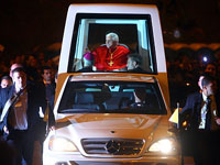 Papa Bento XVI acredita que latinos são machistas