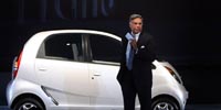 Tata Motors apresentou Tata Nano carro mais barato do mundo (foto)