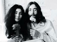 Aniversário do John Lennon. Yoko Ono distribui prémios de paz