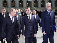Medvedev: Crise financeira é objectivo número um