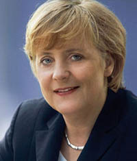 Angela Merkel: é necessária uma refundação da UE