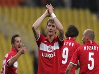 Campeonato Russo de Futebol: Spartak ganha terreno