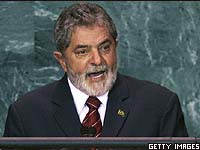 Lula fala sobre a situação com vôos, sobre crise aérea no país