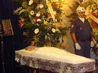 Pelé explicou  sua ausência no enterro da filha