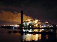 Nos EUA  explodiu a maior  refinaria de açúcar