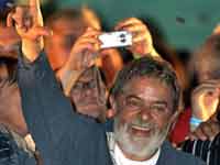 Lula  reeleito para segundo mandato