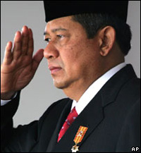 O presidente indonésio fecha as fronteiras com Timor-Leste