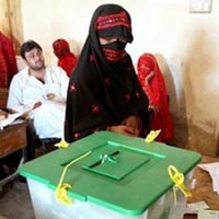 Oposição no Paquistão já celebra a vitória nas legislativas