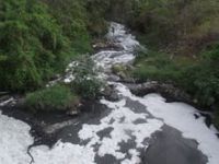 Rio do Jacu&iacute;pe filtra esgoto, acumula lixo.... 17599.jpeg