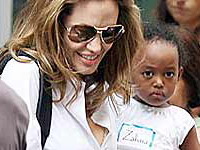 Zahara fica com Angelina Jolie