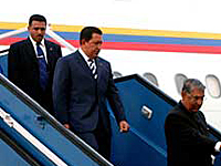 Chávez passa ao redor do globo reunindo o apoio