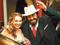 Cantor de ópera Luciano Pavarotti morre na madrugada desta quinta-feira