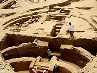 O mais antigo monumento do Peru descoberto por arqueólogos