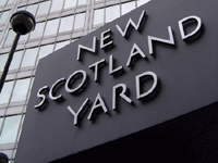 Scotland Yard deteve 16 pessoas em operações anti-terrorismo