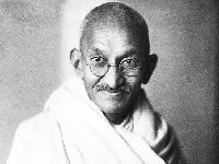 Índia lembra Gandhi no 73º aniversário de seu assassinato. 34830.jpeg Índia lembra Gandhi no 73º aniversário de seu assassinato. 34830.jpeg