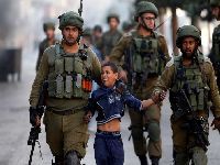 Crian&ccedil;as palestinianas sofrem maus-tratos nas cadeias israelitas. 31852.jpeg