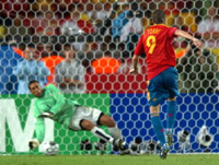 Espanha contra Tunísia: triunfo do Fernando Torres