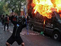 Dezenas de detidos e policiais feridos em protestos no Chile. 34937.jpeg Dezenas de detidos e policiais feridos em protestos no Chile. 34937.jpeg