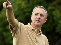 Johan Cruyff  comemora seu 60º aniversário