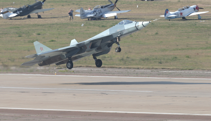 Sukhoi PAK FA T-50  o avião  da quinta geração