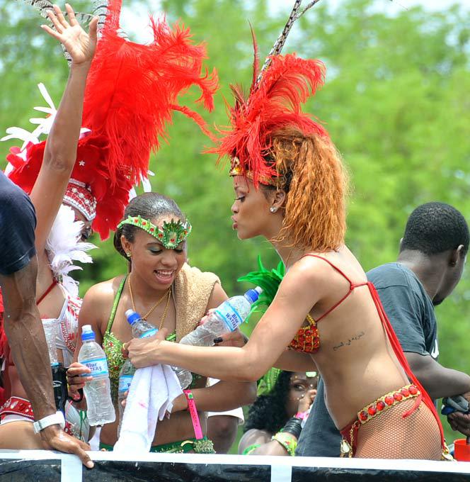 Rihanna-Rainha do Carnaval de Barbados