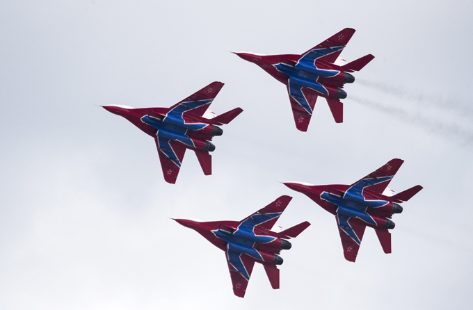 MAKS 2015 -salão de aviaçáo na Rússia