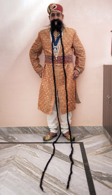 Bigode o mais  longo do mundo