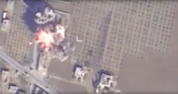 Rússia  a  bombardear os terroristas na Síria