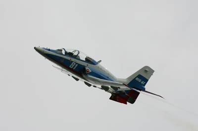MiG-AT