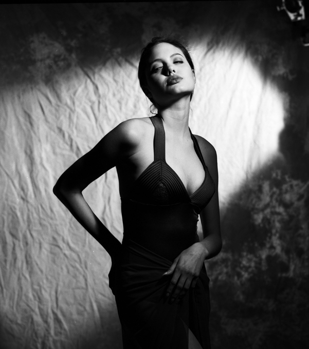 Angelina Jolie de 16 anos