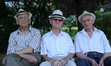 Idosos com 70 anos têm memória mais estratégica e emocional, aponta ciência