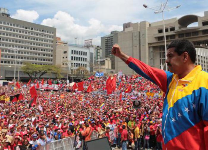 O presidente impostor dos EUA na Venezuela desmorona quando Maduro vence a luta