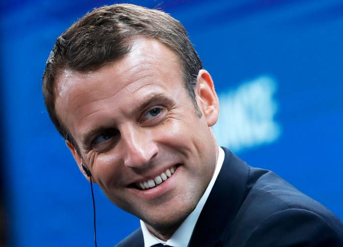 Macron: Cabeça e ombros acima dos parceiros anglo-saxônicos
