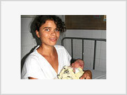 Brasil: Deixa o Hospital o primeiro bebê de 2008
