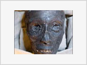 Múmia do faraó Tutankamon exposta pela primeira vez