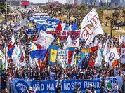 Estudantes ocupam Brasília pelo direito à "educação, emprego e aposentadoria"