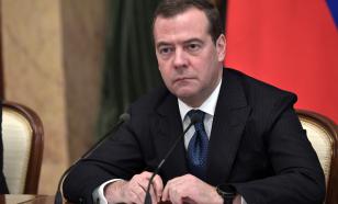 Dmitry Medvedev: A Rússia quer a capitulação total de Kyiv