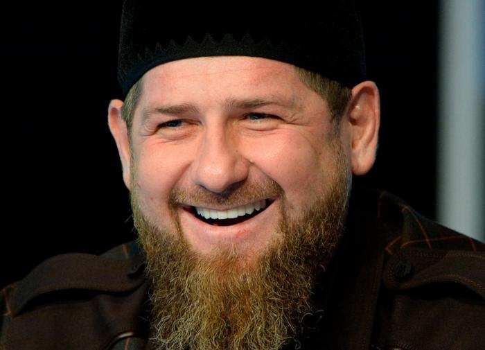 O presidente checheno Kadyrov ri-se das exigências da fórmula de paz de Zelensky
