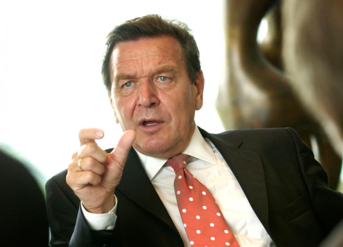 Gerhard Schroeder para deixar o conselho de administração da Rosneft