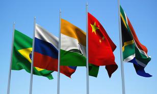 A Rússia e os países BRICS trabalham para criar uma nova moeda de reserva