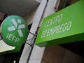 Turismo algarvio: sazonalidade, baixos salários e desemprego