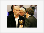 Fifa cometeu  erro :  Melhor jogador do mundo de 2006  é Zinedine Zidane