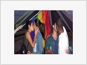 Grupo Arco-Íris apóia beijaço contra homofobia