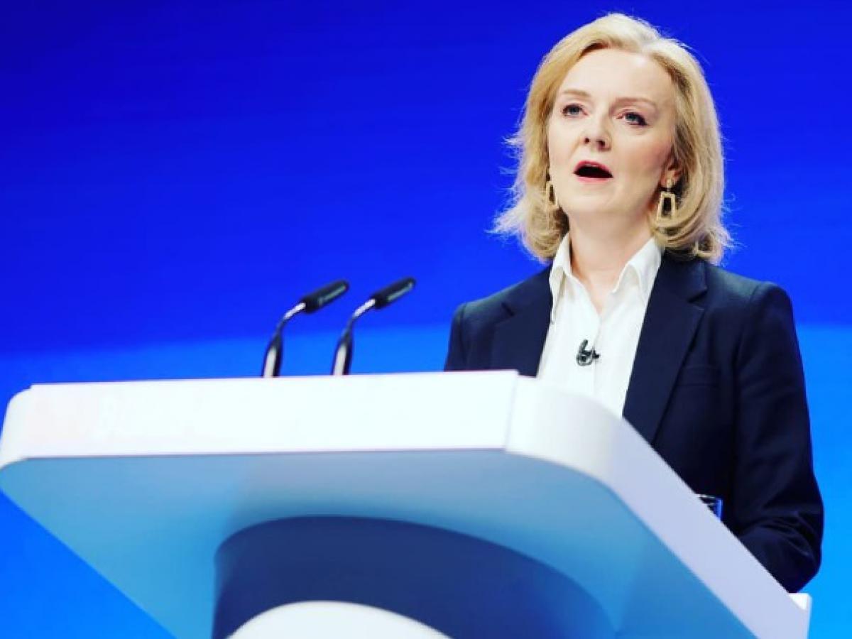 UK PM Truss demite o Secretário do Tesouro Kwarteng após um mês de trabalho