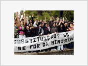 Alunos portugueses organizam protestos convocados por SMS