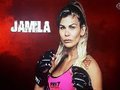Ring girl, de 36 anos, vira lutadora profissional com apenas dois anos de treinos