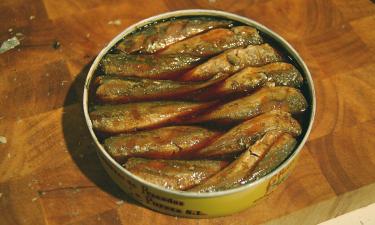As conservas de peixe voltam à moda — práticas, saudáveis e baratas